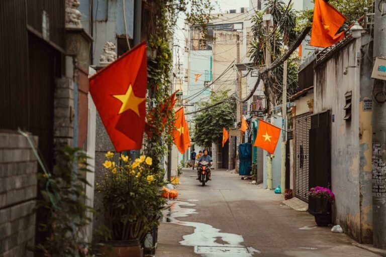 Die besten Sourcing- und Outsourcing-Unternehmen in Vietnam: Wie man vorgeht und wen man kontaktieren sollte Vietnam